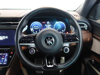 صورة 25 لـ 2023 Maserati GRECALE
