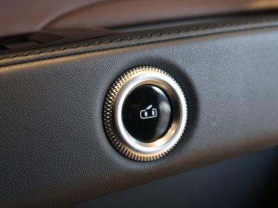 صورة 38 لـ 2023 Maserati GRECALE