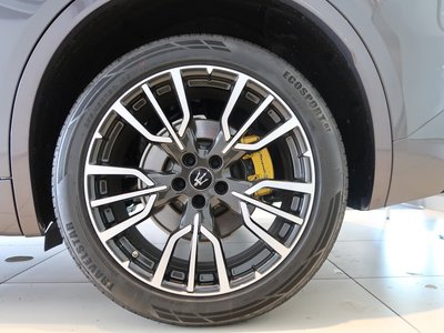 صورة 33 لـ 2023 Maserati GRECALE