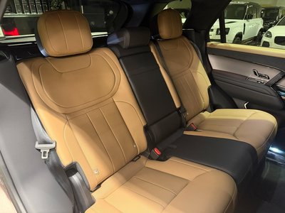 2025 LAND Rover RANGE ROVER SPORT photo 15