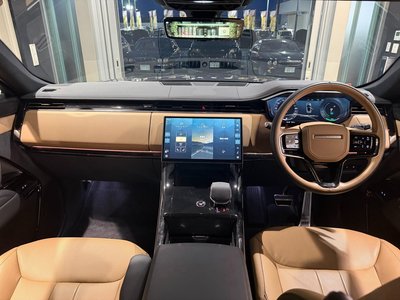 2025 LAND Rover RANGE ROVER SPORT photo 16