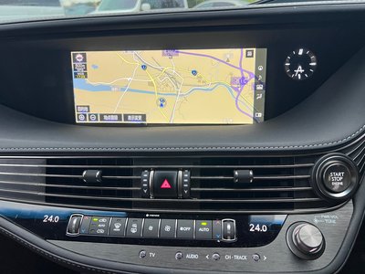 2018 Lexus LS thumbnail 17