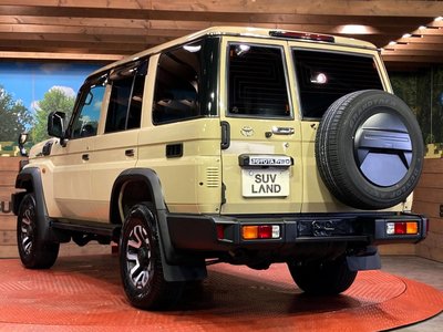 2025 Toyota LAND CRUISER 70 thumbnail 25