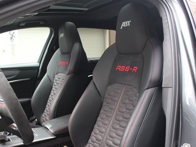 2020 AUDI RS6 AVANT photo 14