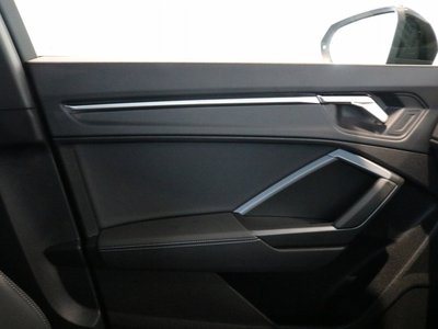 صورة مصغرة 29 لـ 2025 AUDI Q3