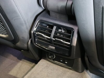 صورة مصغرة 40 لـ 2025 AUDI Q3