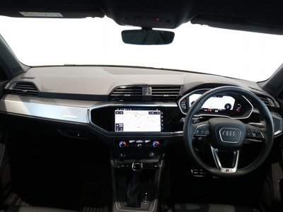 صورة مصغرة 7 لـ 2025 AUDI Q3