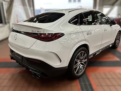 2025 Mercedes-BENZ GLC AMG 照片 6