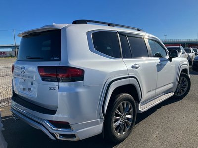 2024 Toyota LAND CRUISER 300 缩略图 12
