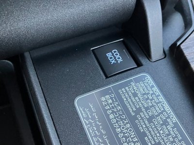2024 Toyota LAND CRUISER 300 缩略图 3