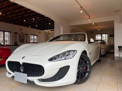 2015 Maserati GRANCABRIO — фото 1