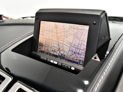 صورة 14 لـ 2010 Aston Martin DBS VOLANTE