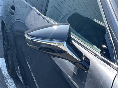 2021 Lexus IS thumbnail 32