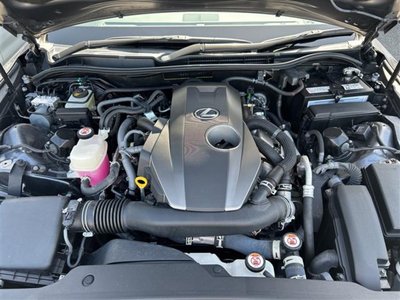 2021 Lexus IS thumbnail 43