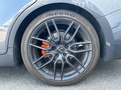 2021 Lexus IS thumbnail 35