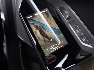 2025 BMW I7 thumbnail 37