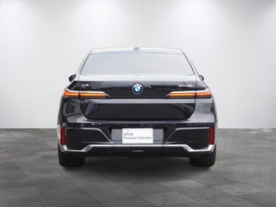 2025 BMW I7 photo 3