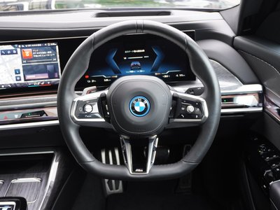 2025 BMW I7 photo 10