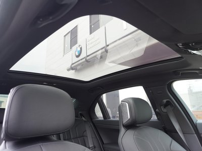 2025 BMW I7 thumbnail 28