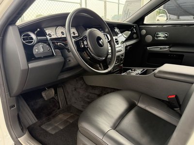 صورة 15 لـ 2012 ROLLS-ROYCE GHOST