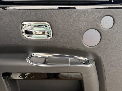 صورة 47 لـ 2012 ROLLS-ROYCE GHOST