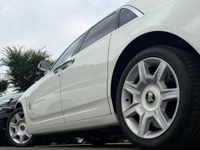 صورة 63 لـ 2012 ROLLS-ROYCE GHOST