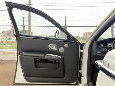 صورة 13 لـ 2012 ROLLS-ROYCE GHOST