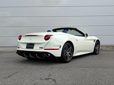 2016 Ferrari CALIFORNIA T 照片 9