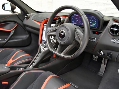 صورة 13 لـ 2021 Mclaren 720S SPIDER