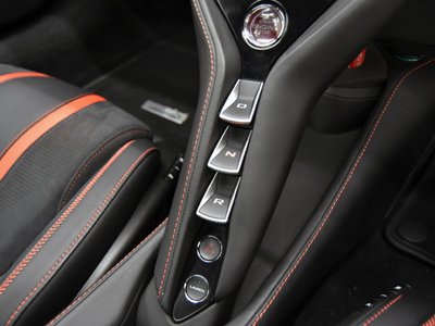 صورة 15 لـ 2021 Mclaren 720S SPIDER