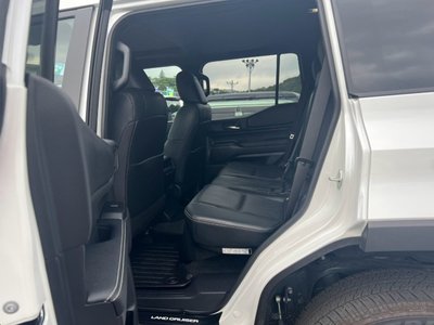 2025 Toyota LAND CRUISER 250 — фото 21