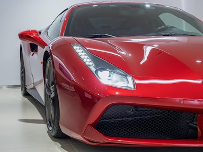 2017 Ferrari 488 GTB — миниатюра 26