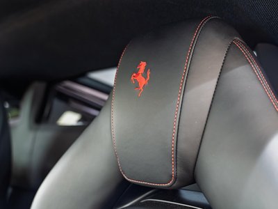 2017 Ferrari 488 GTB — миниатюра 23