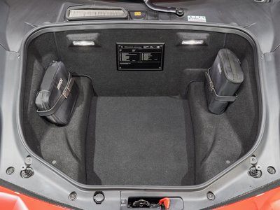 2017 Ferrari 488 GTB 照片 13