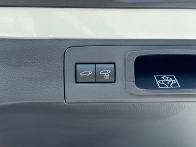 2025 Toyota CROWN SPORT 照片 76