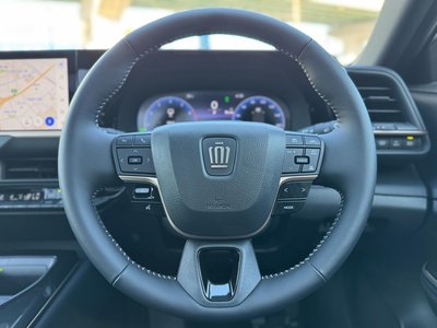 2025 Toyota CROWN SPORT 照片 60