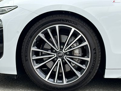 صورة 62 لـ 2025 AUDI A6 AVANT E-TRON
