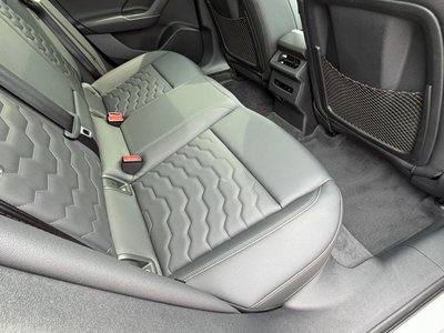 صورة 50 لـ 2025 AUDI A6 AVANT E-TRON