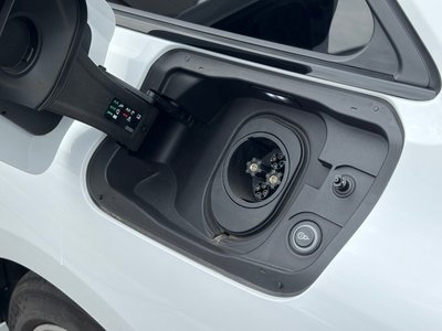 صورة 60 لـ 2025 AUDI A6 AVANT E-TRON