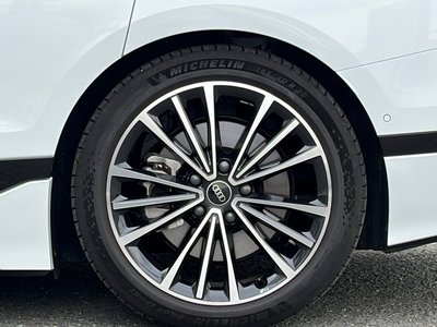 صورة 63 لـ 2025 AUDI A6 AVANT E-TRON