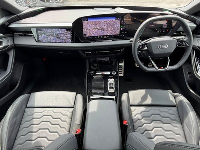 صورة 3 لـ 2025 AUDI A6 AVANT E-TRON