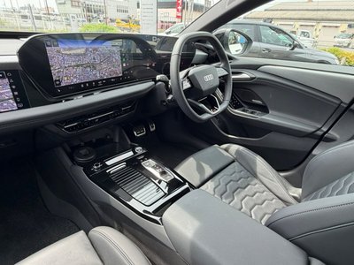 صورة 52 لـ 2025 AUDI A6 AVANT E-TRON