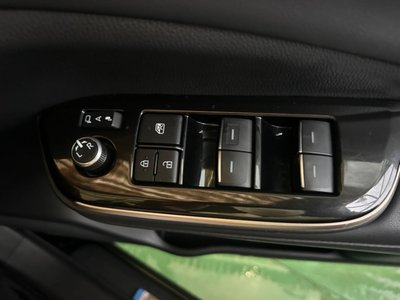 2024 Toyota CROWN SPORT thumbnail 21