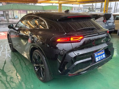 2024 Toyota CROWN SPORT photo 4