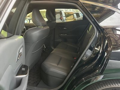 2024 Toyota CROWN SPORT photo 6
