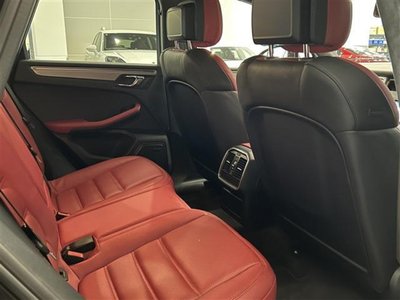 2015 Porsche MACAN — фото 28