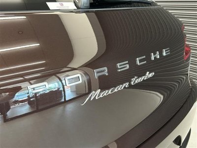 2015 Porsche MACAN — фото 12