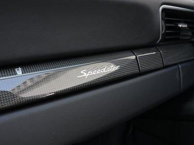 2020 Porsche 911 thumbnail 18