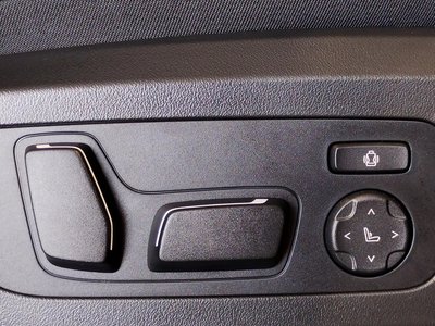 2026 BMW X3 thumbnail 17