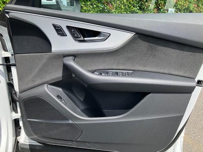 2021 AUDI Q8 照片 14